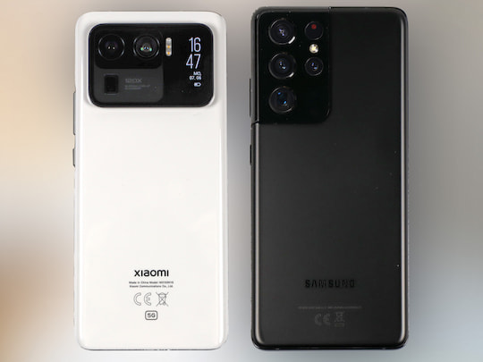 So sehen die Kameras von Xiaomi Mi 11 Ultra (l.) und Samsung Galaxy S21 Ultra aus