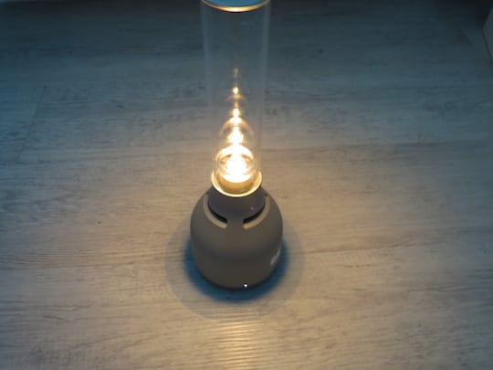 Die Lampe erzeugt ein gemtliches, aber nicht zu helles Licht