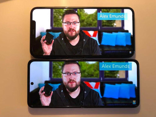 Das Displayformat des Flip 3 5G (unten) schneidet im Gegensatz zum iPhone 11 Pro Max (oben) mehr vom Inhalt ab