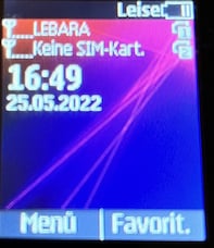 Die 3-in1-SIM-Karte funktioniert auch mit Einfach-Handys, der Netzname "Lebara".
