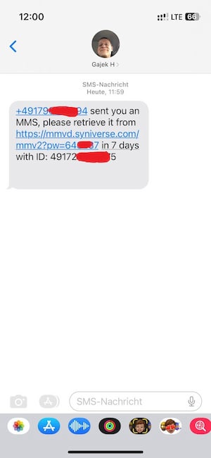 Der Vodafone Kunde bekommt eine SMS mit einem Download-Link fr die MMS-Nachricht.