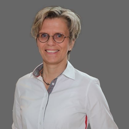 Vodafone-Technik-Chefin Tanja Richter warnt vor rotierenden Funklchern
