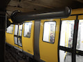 Alle Richtantennen fr die Berliner U-Bahn (schwarz, vorne) sind Sonderanfertigungen