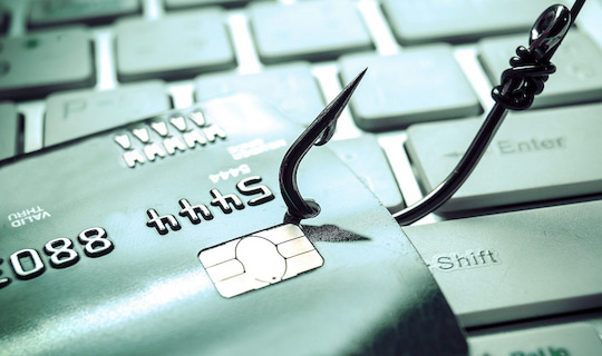 Beim Phishing haben es Kriminelle oft auf Zahlungsdaten abgesehen